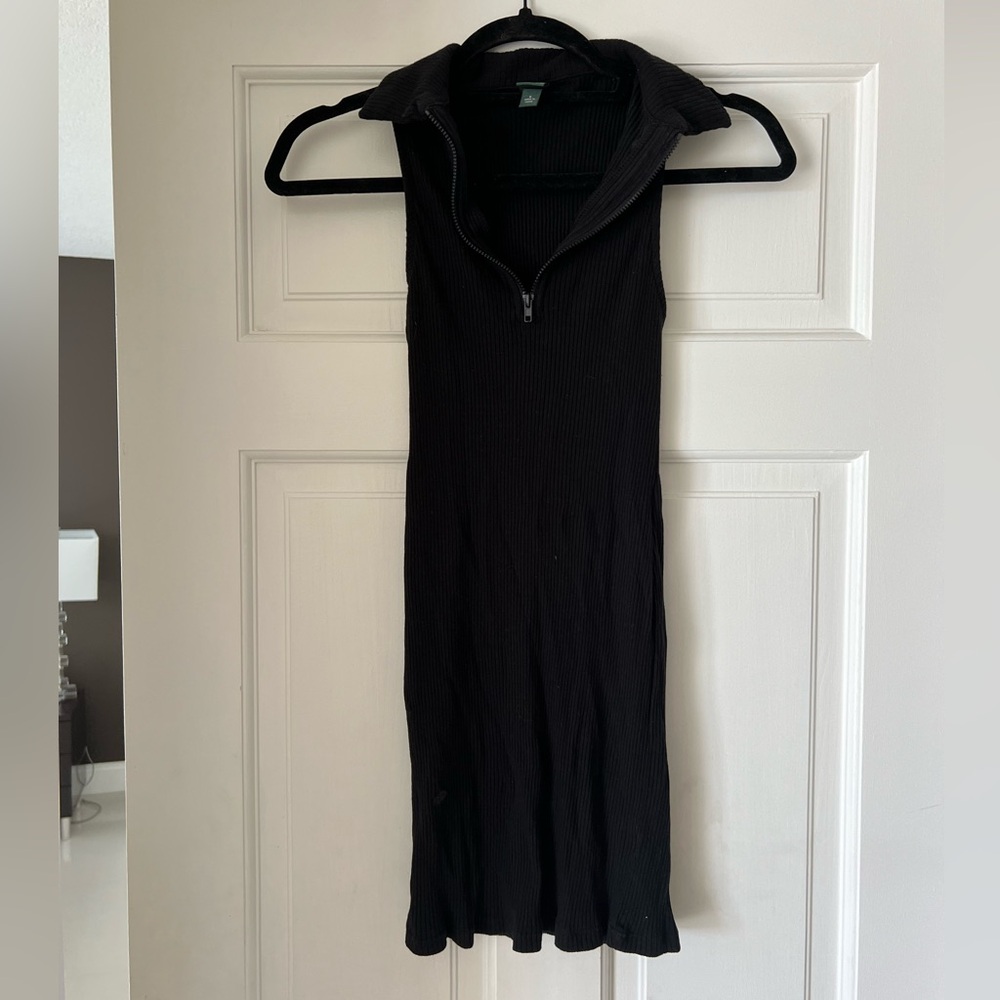 Black Zipper up Dress
